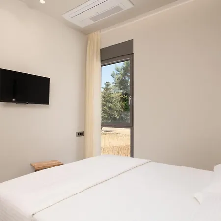 Artemis Seafront Villa, An Evanescence Sea Retreat, By Thinkvilla Tavronitis (Crete)